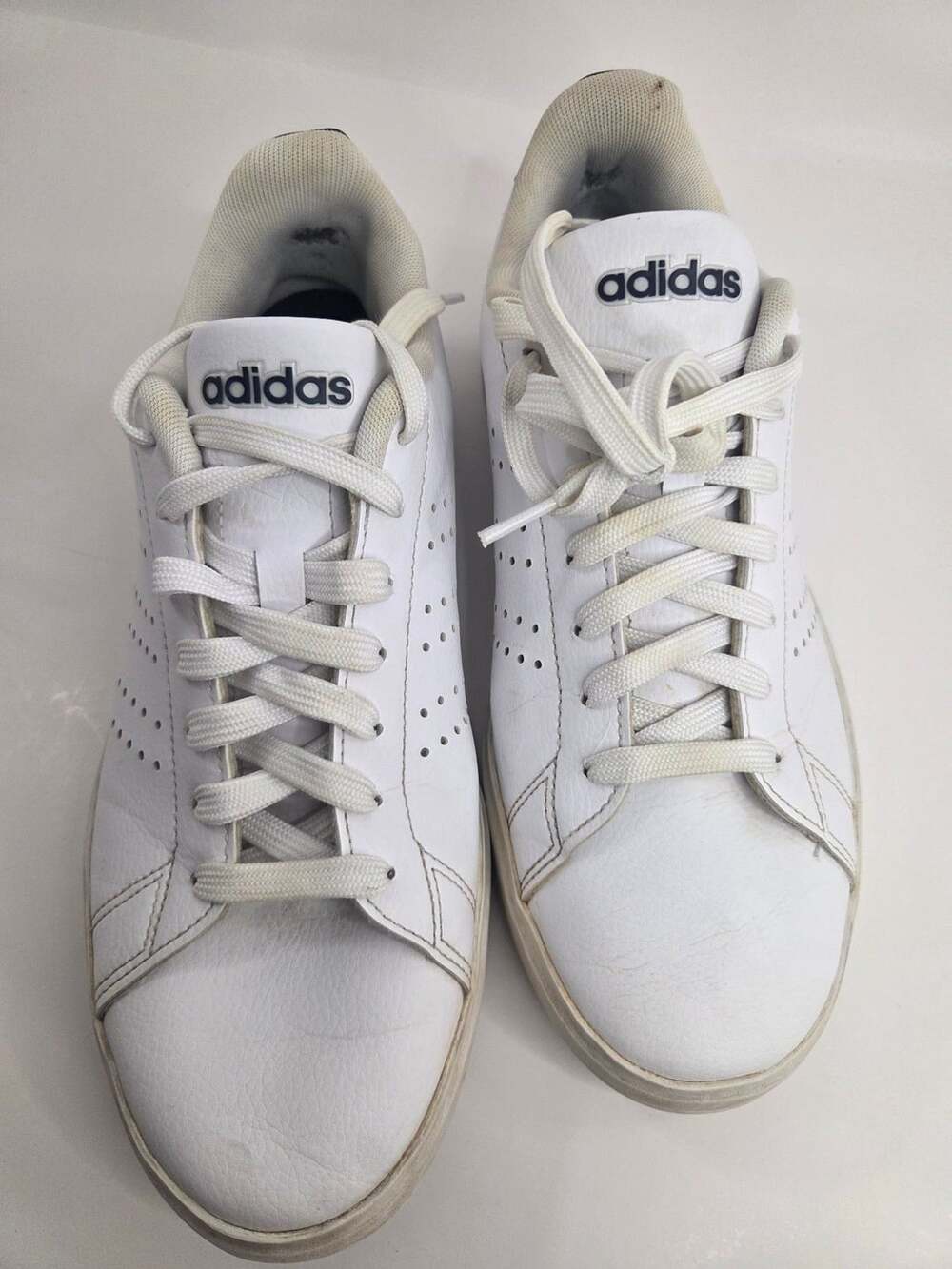 Adidas Advantage 2.0 Size 8 White Black Sneakers
